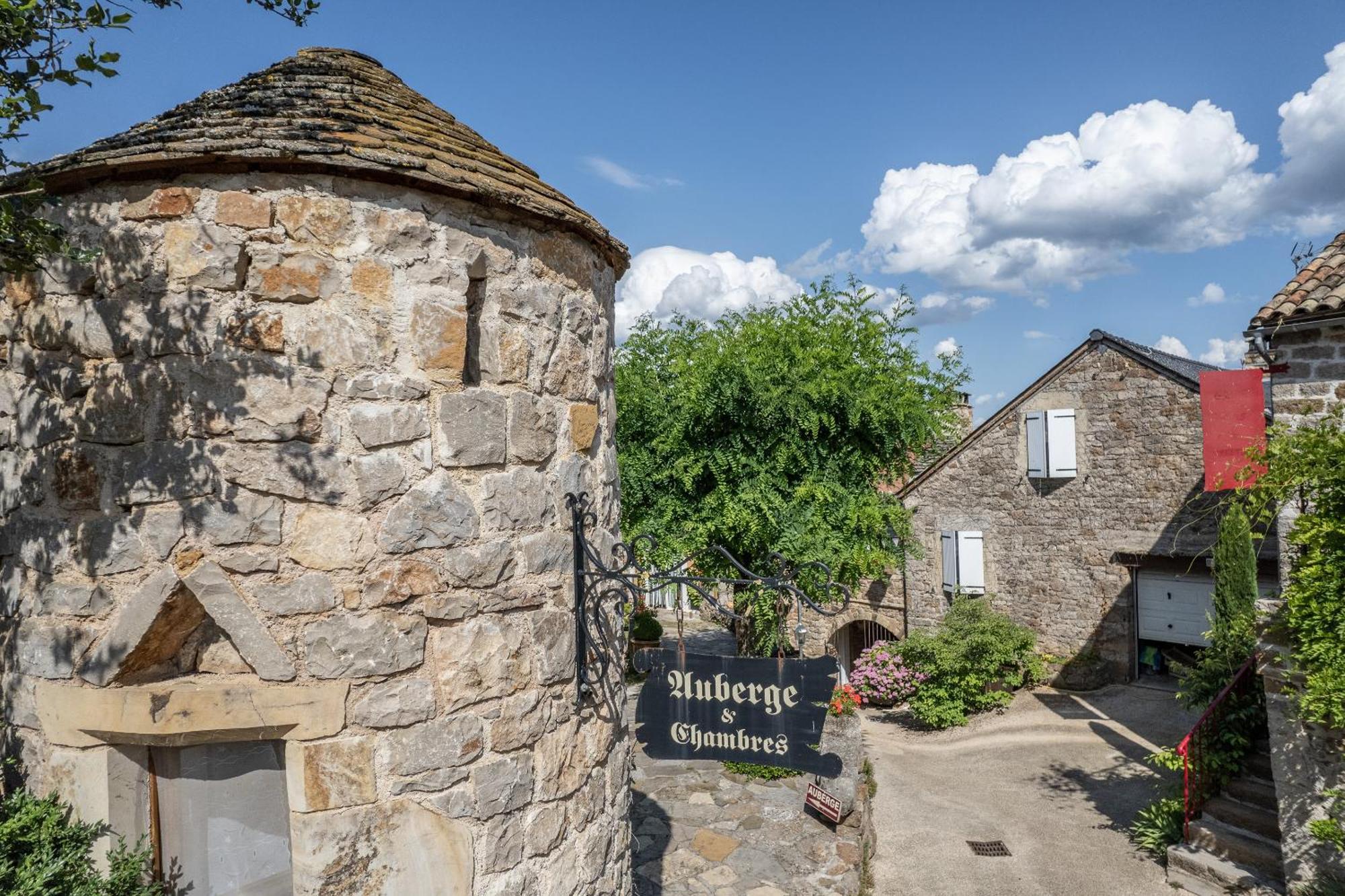 Le Pailler D'hotes Restaurant Piscine & Gasthof